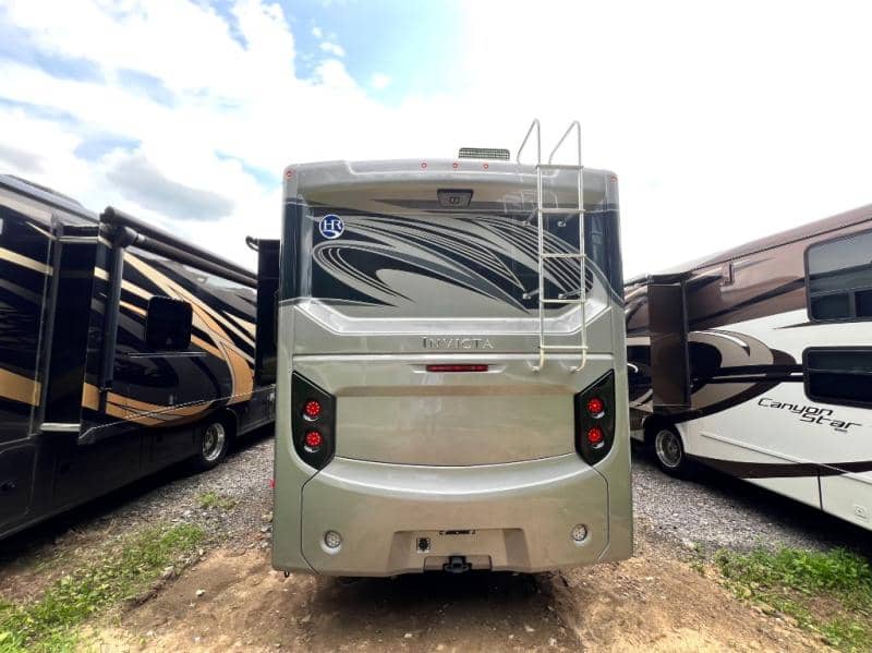 2023 Holiday Rambler 2023 Holiday Rambler Invicta - thumbnail 10