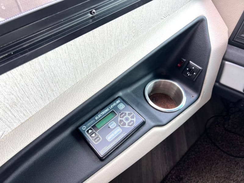 2023 Holiday Rambler 2023 Holiday Rambler Invicta - thumbnail 24