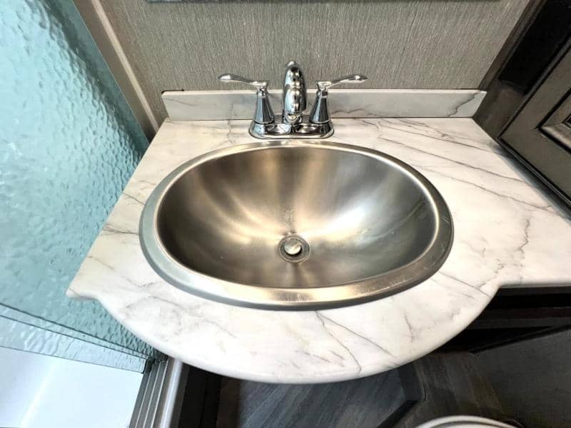 2023 Holiday Rambler 2023 Holiday Rambler Invicta - thumbnail 49