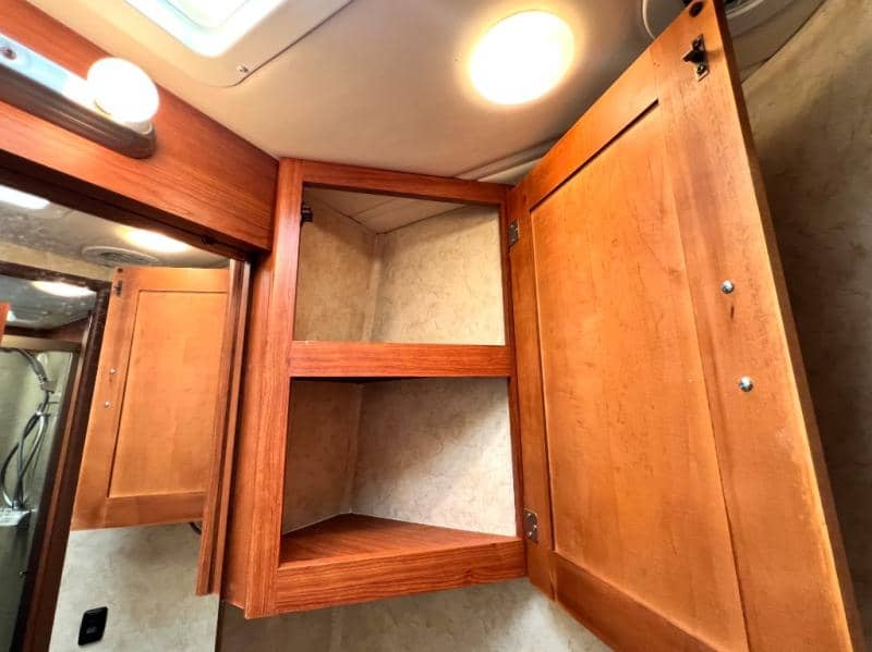 2013 Coachmen 2013 Coachmen Concord - thumbnail 41