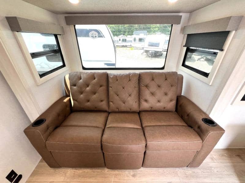 2026 Forest River 2026 Forest River Surveyor Legend - thumbnail 18