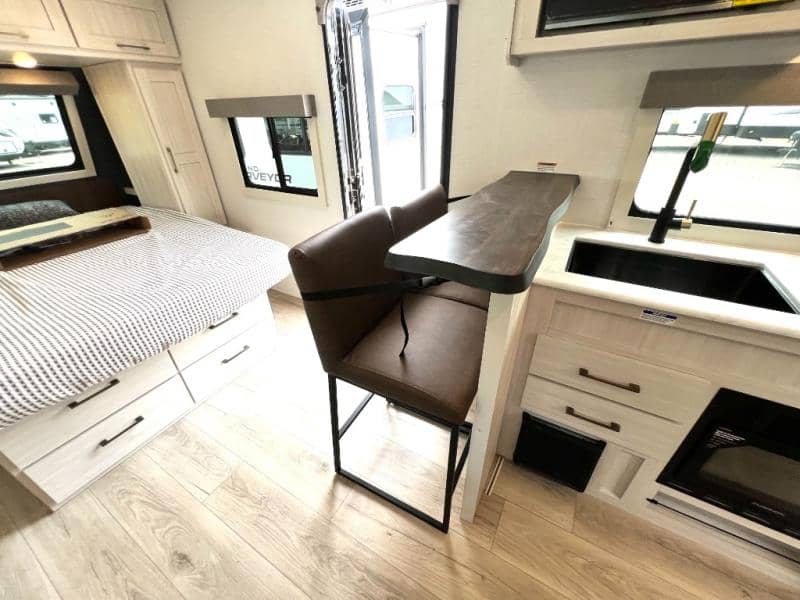 2026 Forest River 2026 Forest River Surveyor Legend - thumbnail 29