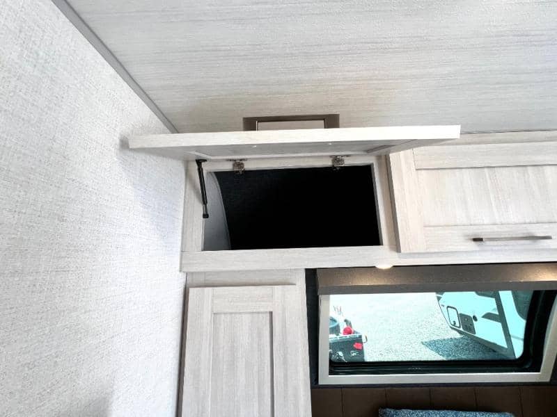 2026 Forest River 2026 Forest River Surveyor Legend - thumbnail 31