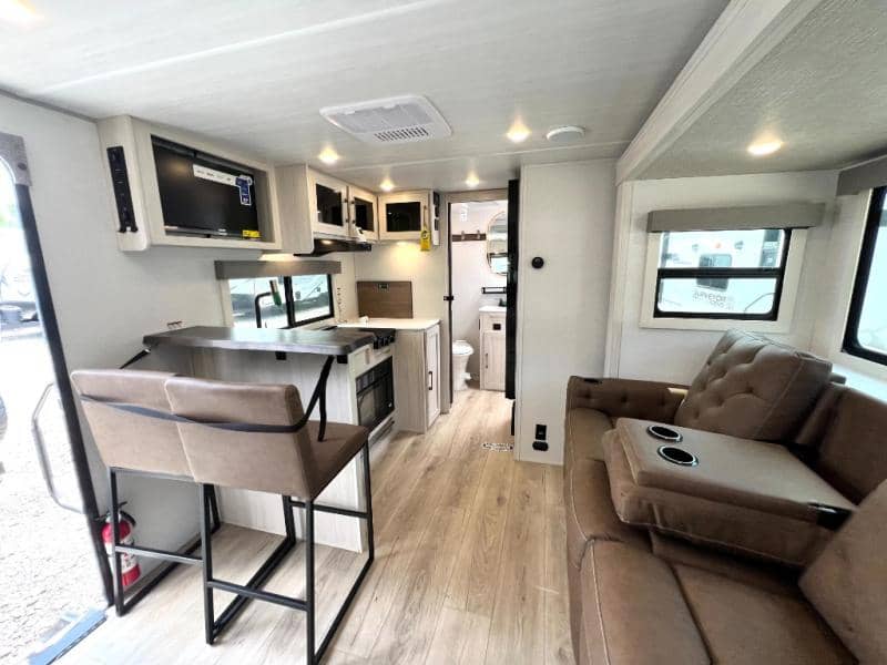 2026 Forest River 2026 Forest River Surveyor Legend - thumbnail 33