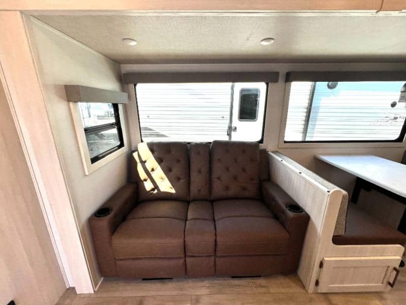 2026 Forest River 2026 Forest River Surveyor Legend - thumbnail 15