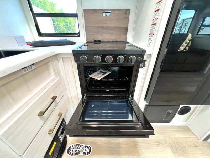 2026 Forest River 2026 Forest River Surveyor Legend - thumbnail 22