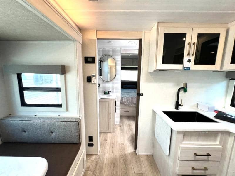 2026 Forest River 2026 Forest River Surveyor Legend - thumbnail 24