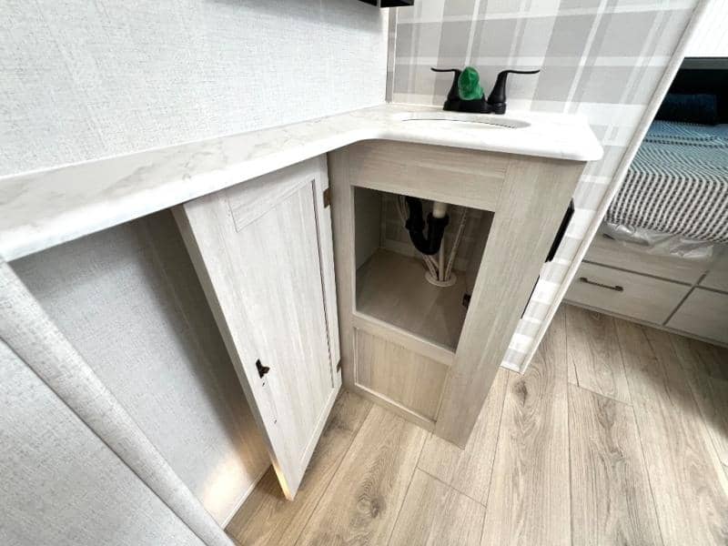 2026 Forest River 2026 Forest River Surveyor Legend - thumbnail 29