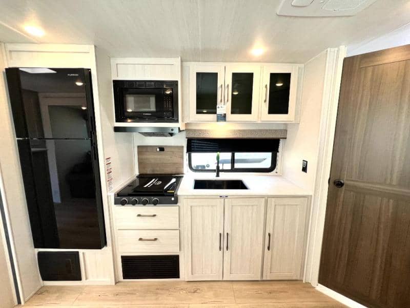 2026 Forest River 2026 Forest River Surveyor Camp Series - thumbnail 23