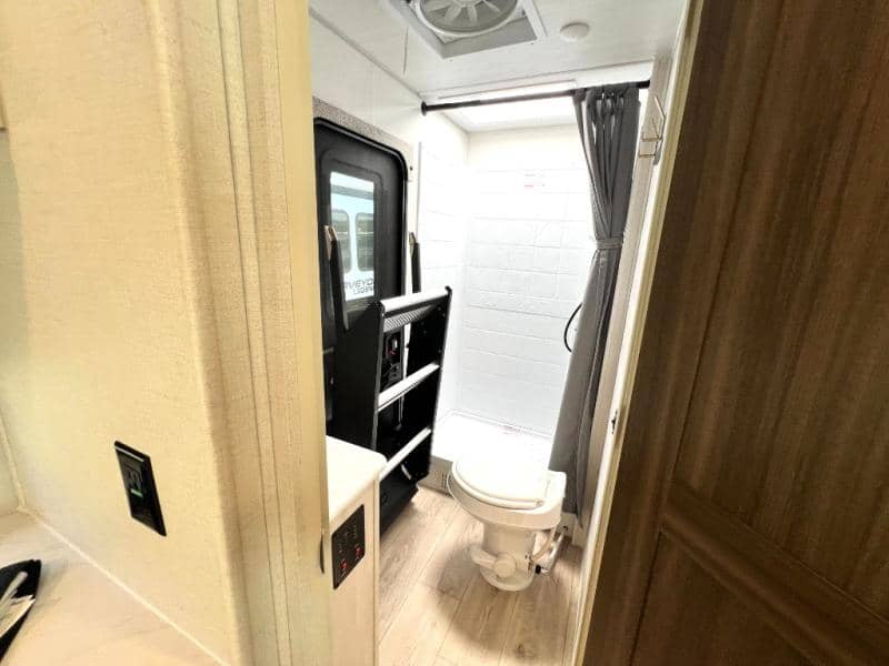 2026 Forest River 2026 Forest River Surveyor Camp Series - thumbnail 33