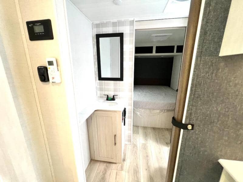 2026 Forest River 2026 Forest River Surveyor Camp Series - thumbnail 30