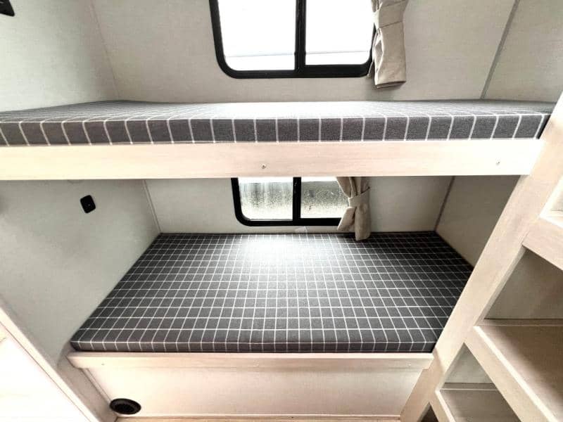 2026 Forest River 2026 Forest River Surveyor Camp Series - thumbnail 47