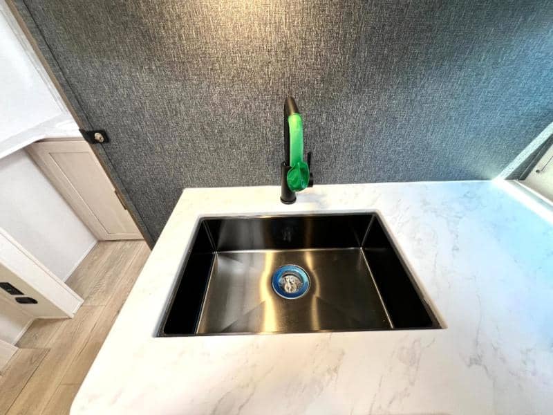 2026 Forest River 2026 Forest River Surveyor Camp Series - thumbnail 21