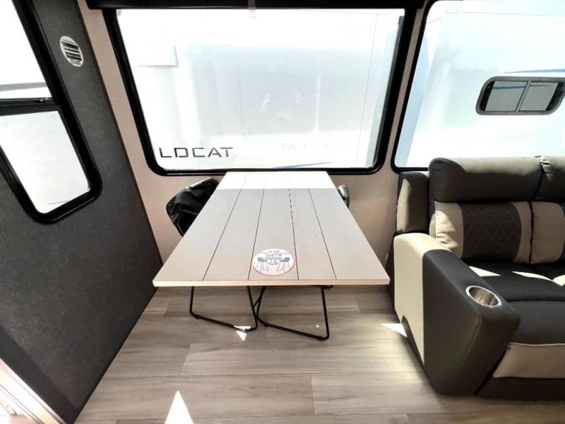 2026 Forest River 2026 Forest River Wildcat - thumbnail 19