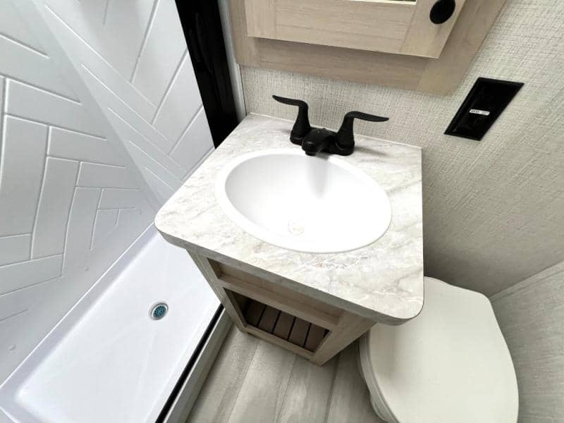 2026 Forest River 2026 Forest River Wildcat - thumbnail 53