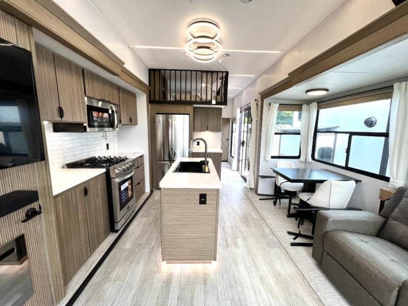 2026 Forest River 2026 Forest River Salem Grand Villa - thumbnail 16