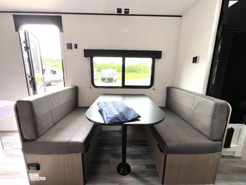 2026 Jayco 2026 Jayco Jay Flight SLX - thumbnail 19