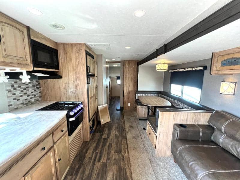 2018 Coachmen 2018 Coachmen FREEDOM EXPRESS - thumbnail 14