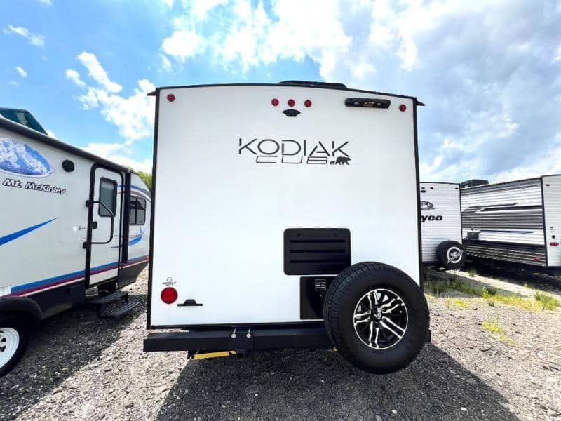 2022 Dutchmen 2022 Dutchmen Kodiak Cub - thumbnail 9