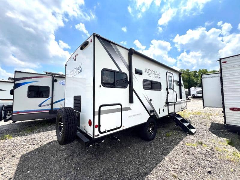 2022 Dutchmen 2022 Dutchmen Kodiak Cub - thumbnail 10