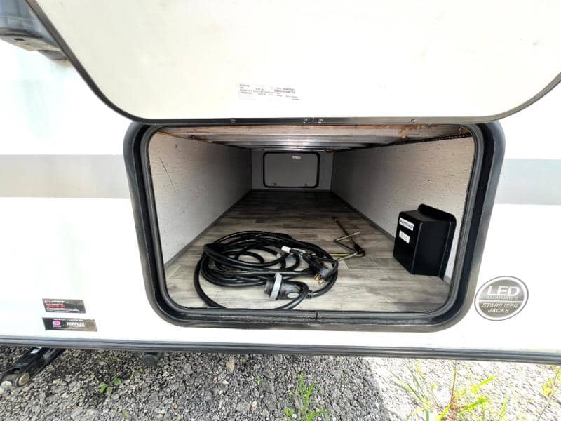 2022 Dutchmen 2022 Dutchmen Kodiak Cub - thumbnail 13