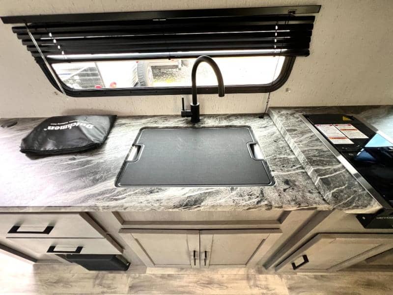 2022 Dutchmen 2022 Dutchmen Kodiak Cub - thumbnail 18