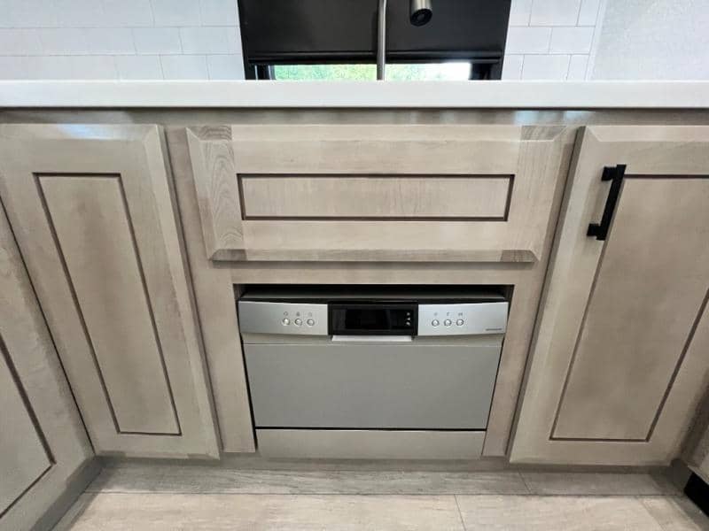 2026 Jayco 2026 Jayco Pinnacle - thumbnail 38