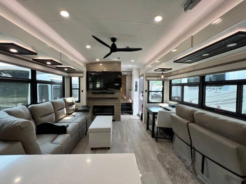 2026 Jayco 2026 Jayco Pinnacle - thumbnail 41