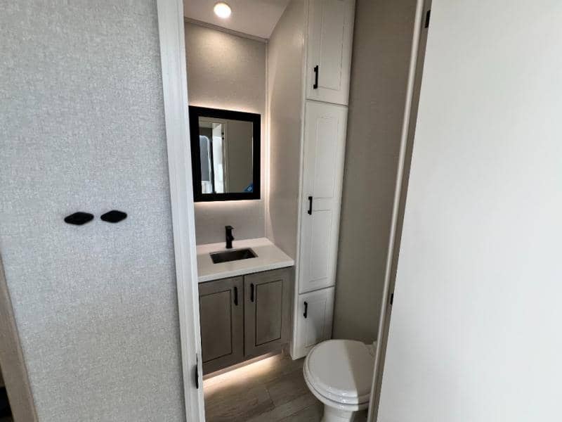 2026 Jayco 2026 Jayco Pinnacle - thumbnail 43