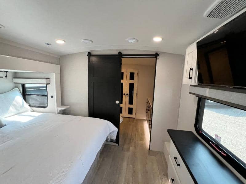 2026 Jayco 2026 Jayco Pinnacle - thumbnail 49