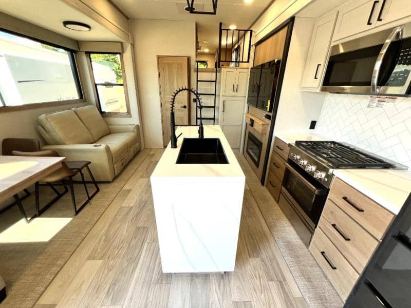 2026 Forest River 2026 Forest River Sierra - thumbnail 20