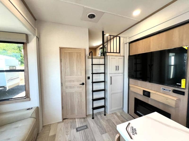 2026 Forest River 2026 Forest River Sierra - thumbnail 35