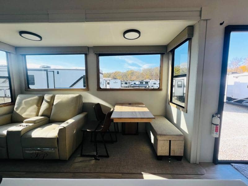 2026 Forest River 2026 Forest River Sierra - thumbnail 12