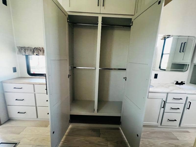 2026 Forest River 2026 Forest River Sierra - thumbnail 30