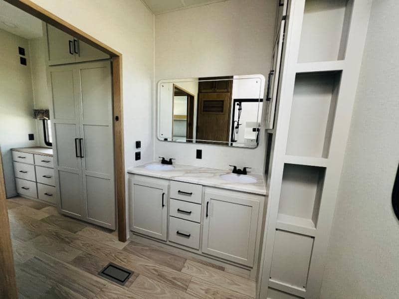 2026 Forest River 2026 Forest River Sierra - thumbnail 44