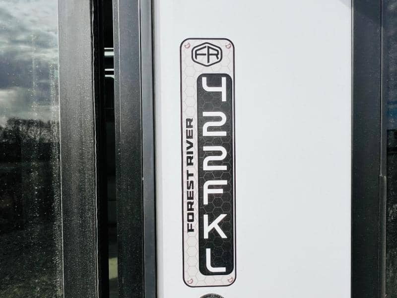 2026 Forest River 2026 Forest River Sierra - thumbnail 9