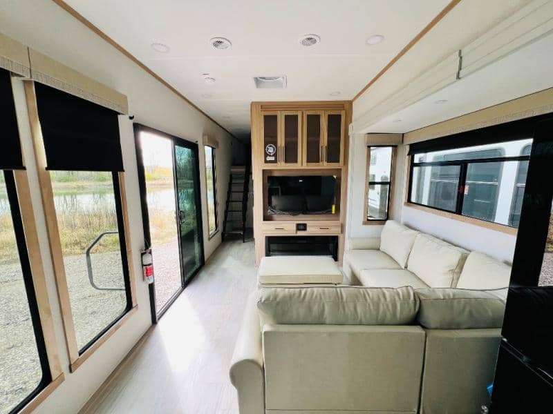 2026 Forest River 2026 Forest River Sierra - thumbnail 23