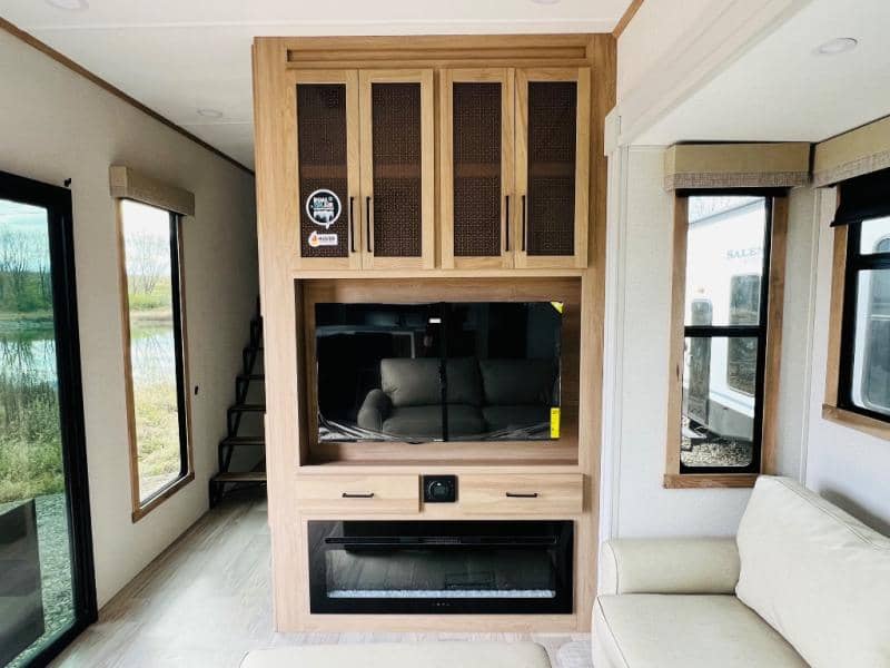 2026 Forest River 2026 Forest River Sierra - thumbnail 24