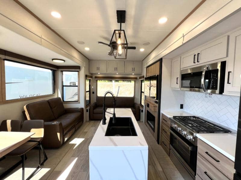 2026 Forest River 2026 Forest River Sierra - thumbnail 19