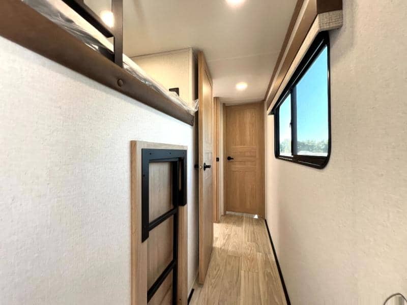 2026 Forest River 2026 Forest River Sierra - thumbnail 44