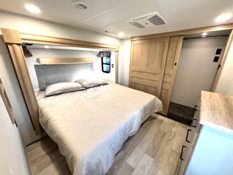 2026 Forest River 2026 Forest River Sierra - thumbnail 54