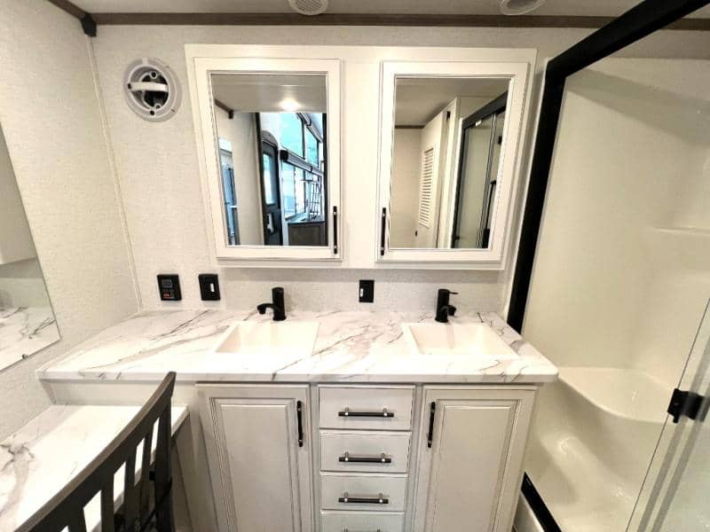 2025 Keystone RV 2025 Keystone RV Residence - thumbnail 39