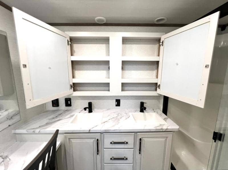 2025 Keystone RV 2025 Keystone RV Residence - thumbnail 40