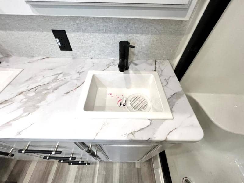 2025 Keystone RV 2025 Keystone RV Residence - thumbnail 41