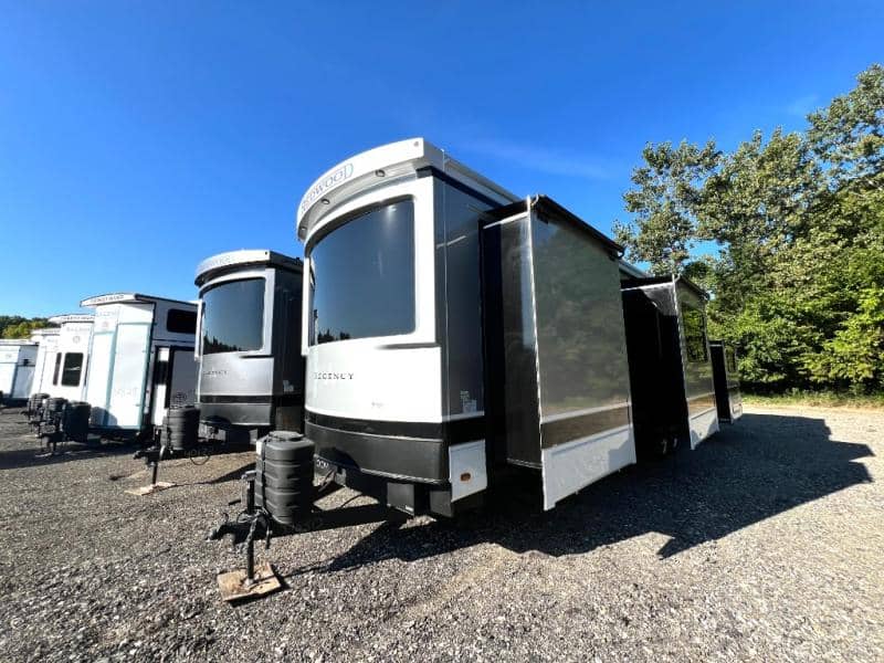 2025 CrossRoads 2025 CrossRoads Redwood Regency - thumbnail 4