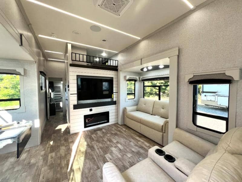 2025 CrossRoads 2025 CrossRoads Redwood Regency - thumbnail 10