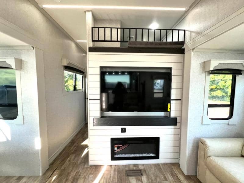 2025 CrossRoads 2025 CrossRoads Redwood Regency - thumbnail 11