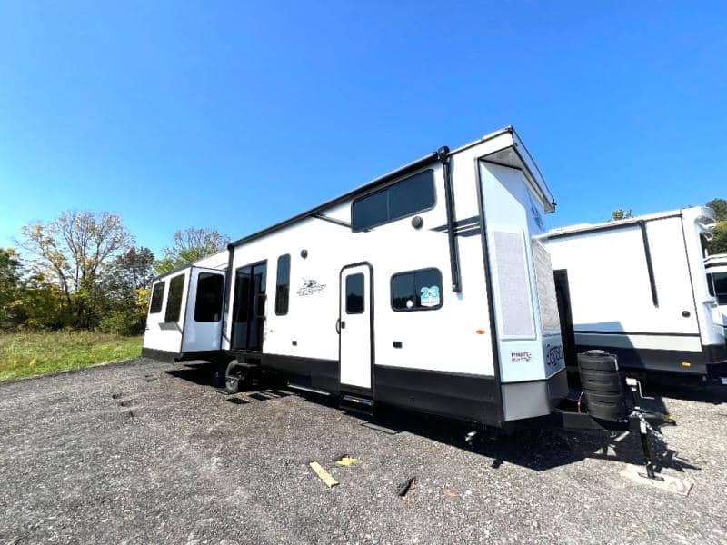 2026 Jayco 2026 Jayco Jay Flight Bungalow - thumbnail 3