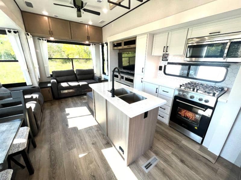 2026 Jayco 2026 Jayco Jay Flight Bungalow - thumbnail 11