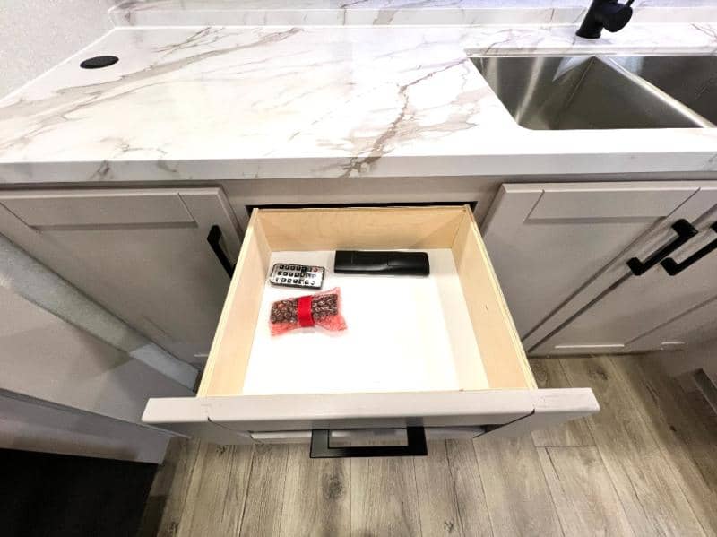 2026 Jayco 2026 Jayco Jay Feather - thumbnail 16